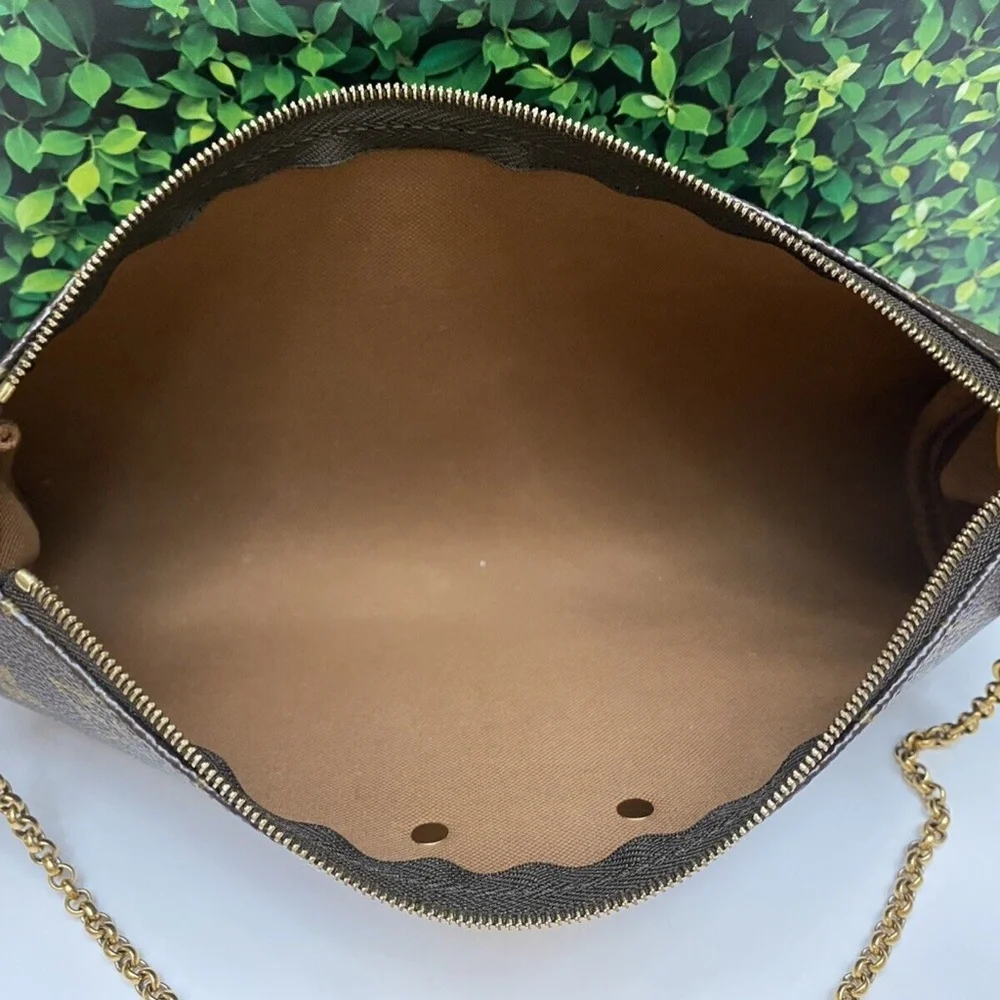 ❤️‍🩹SOLD❤️‍🩹 Louis Vuitton Eva Monogram Chain Clutch Purse Crossbody (AA3102) - Picture 9 of 16